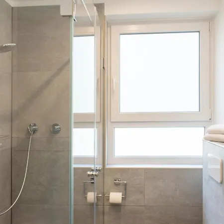 Apartment Wellenbrecher